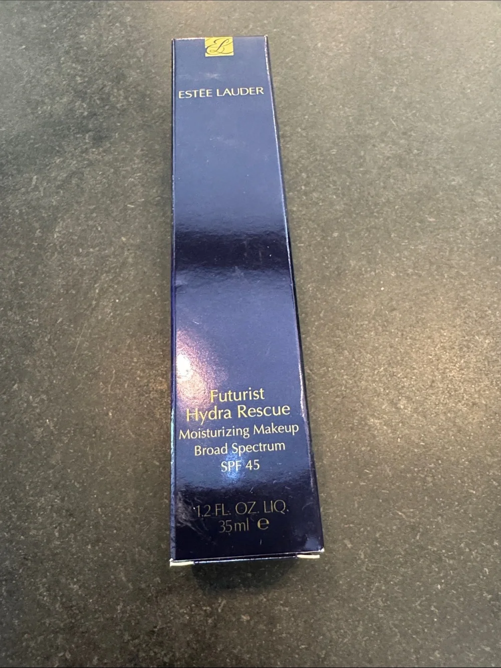 Estee Lauder Futurist Hydra Rescue Moisturizing Makeup SPF 45 - Navy